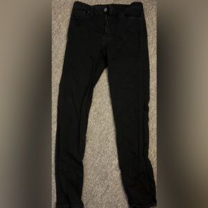 Black Levi’s Jeans